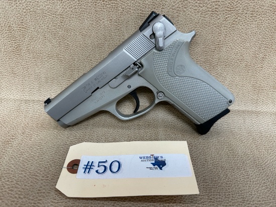 SMITH & WESSON MODEL 3913 9MM PISTOL