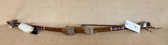 NATIVE AMERICAN HOPI TRIBE BOW WITH ARROW