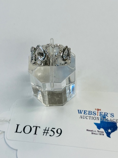 14KT WHITE GOLD 0.27CTW DIAMOND HEART RING BY VENETTTI WITH APPRAISAL