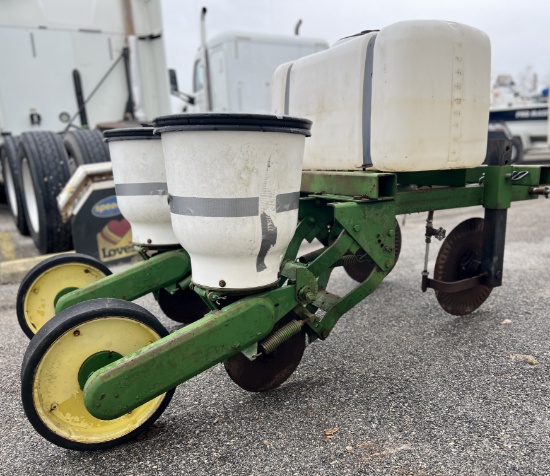 JOHN DEERE DISK SEEDER