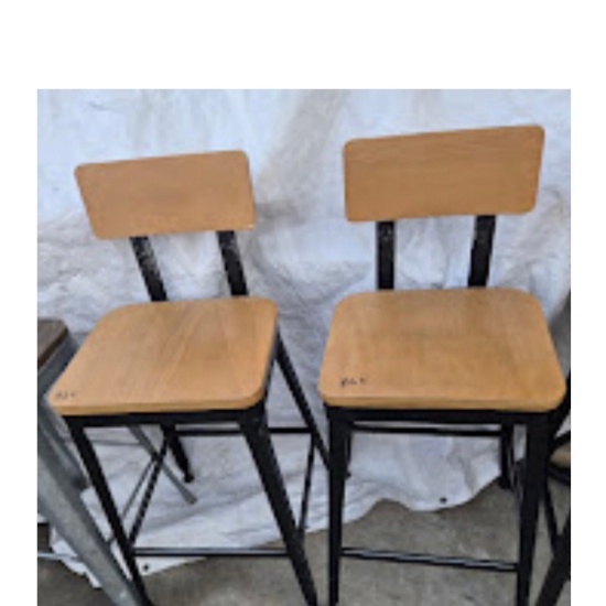 (2) BARSTOOLS