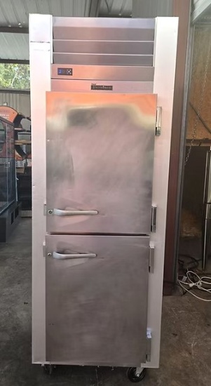TRAULSEN  FREEZER- G12000/ 2 DOOR -115V