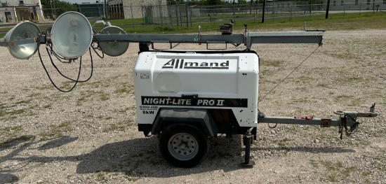 ALLMAND 8KW NIGHT-LITE PRO II LIGHT TOWER