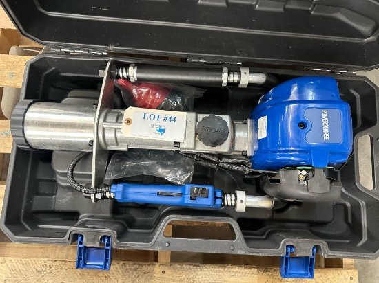 GAS POWERED POST DRIVER