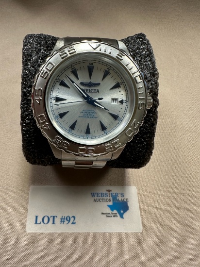 INVICTA AUTOMATIC PROFESSIONAL WATCH