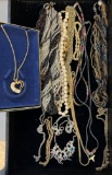 LARGE LOT OF VINTAGE FASHION NECKLACES