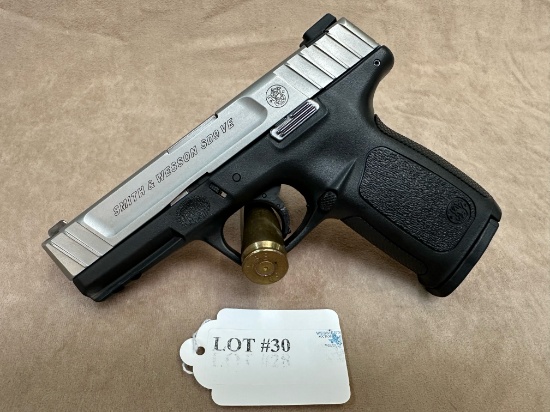 SMITH & WESSON 9MM PISTOL