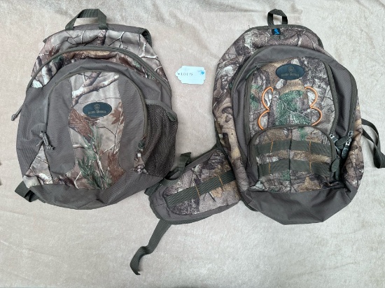 2PC GAME WINNER CAMO BACKPACKS