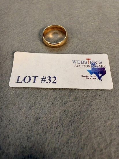 10 KT GOLD WEDDING BAND RING SIZE 7