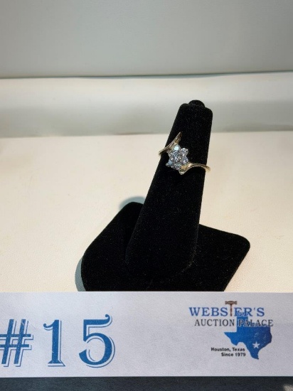 14K YELLOW GOLD DIAMOND CLUSTER RING