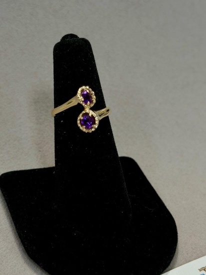 VINTAGE 14K YELLOW GOLD & AMETHYST RING