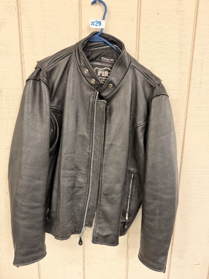 MEN'S LEATHER JACKET SIZE 42
