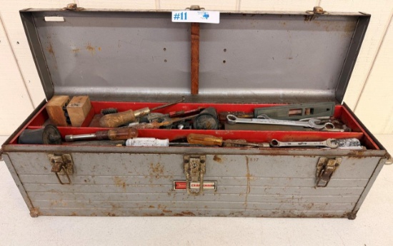 CRAFTSMAN TOOL BOX W/ TOOLS