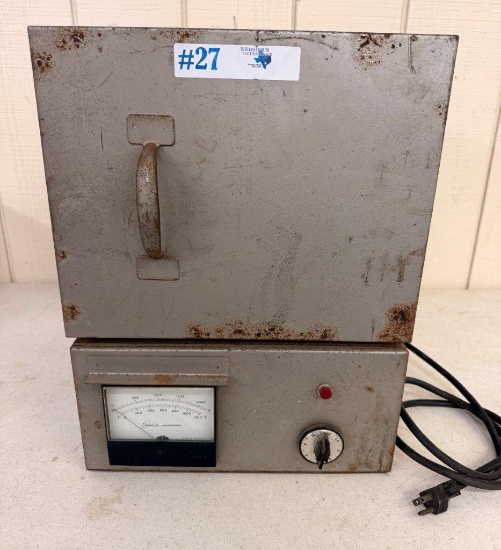 ELECTRIC KILN - 2,000 DEGREES