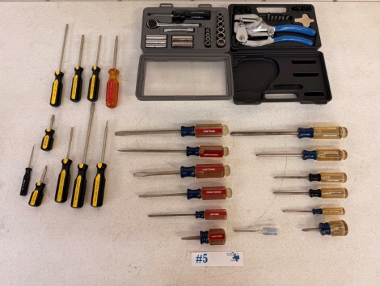 CRAFTSMAN & STANLEY SCREW DRIVERS, CRAFTSMAN RATCHET SET, POP-RIVET GUN