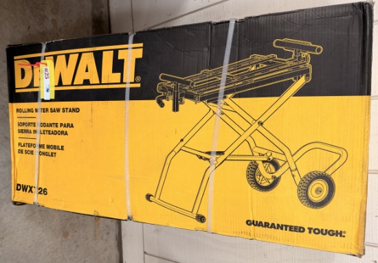 DEWALT ROLLING MITER SAW STAND