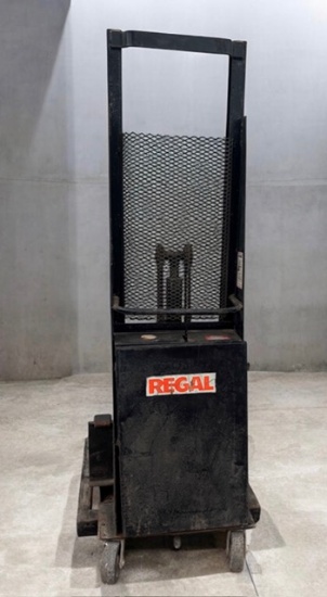 REGAL 1,500LB PALLET JACK