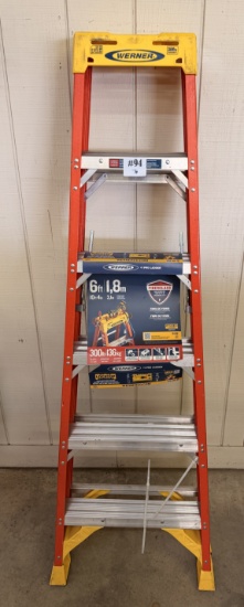 WERNER 6' FIBERGLASS LADDER
