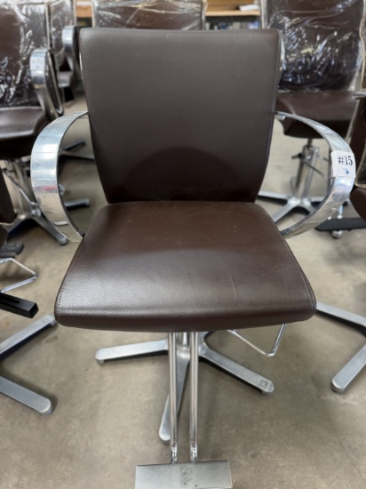 HYDRAULIC SALON CHAIR