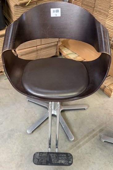 Takara Belmont Curved Art Luxury Styling Chair