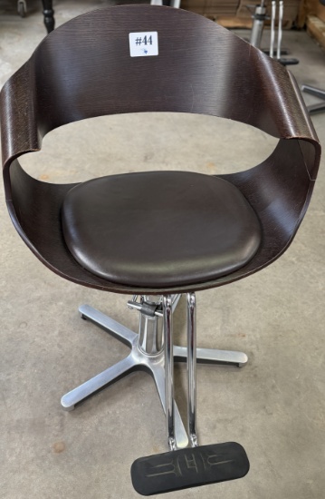 TAKARA BELMONT CURVED ART LUXURY STYLING CHAIR