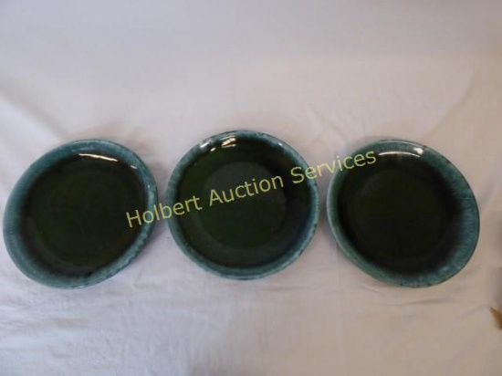 3 Alpine Green Glazed Hull Pottery Plates
