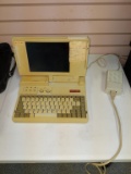 CAF Superlite 386SX Seems to turn on but screen stays black.  Has a charger
