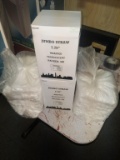 Straws, cups, plastic knives 4000 boxed straws