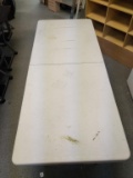 6 ft folding plastic table