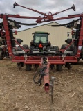 White 8-Row Planter