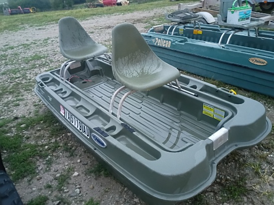 Pelican Boat