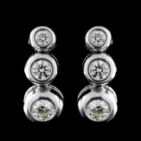 14K White Gold 0.50ctw Diamond Earrings