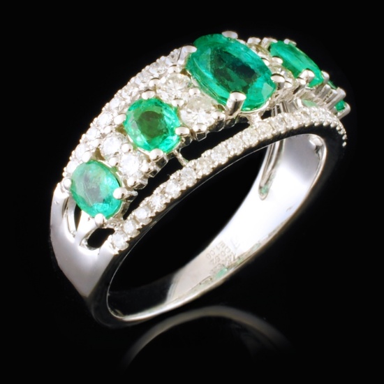 14K White Gold 1.08ct Emerald & 0.25ctw Diamond Ri