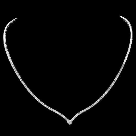^18k White Gold 4.00ct Diamond Necklace