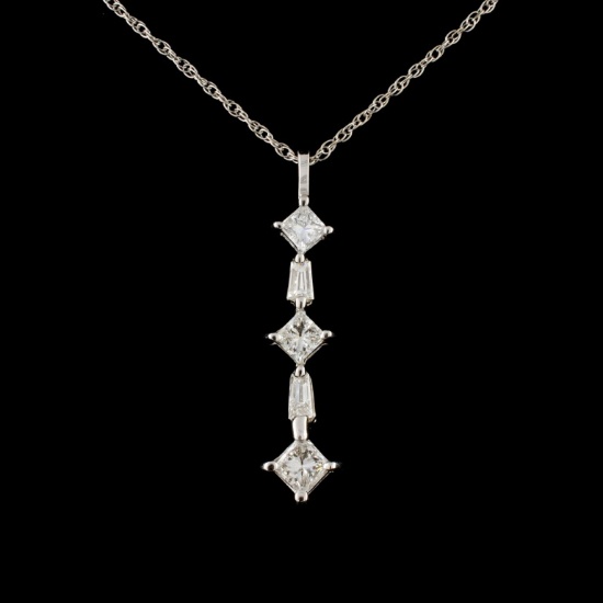 14K White Gold 0.85ctw Diamond Pendant