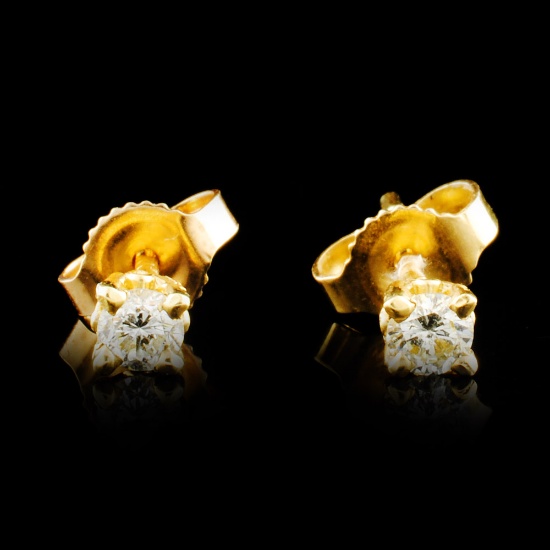 14K Gold 0.16ctw Diamond Earrings