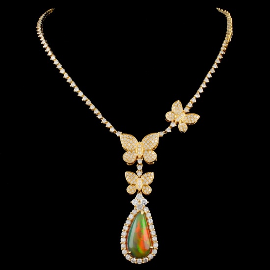 18K Gold 3.72ct Opal & 3.03ctw Diamond Necklace