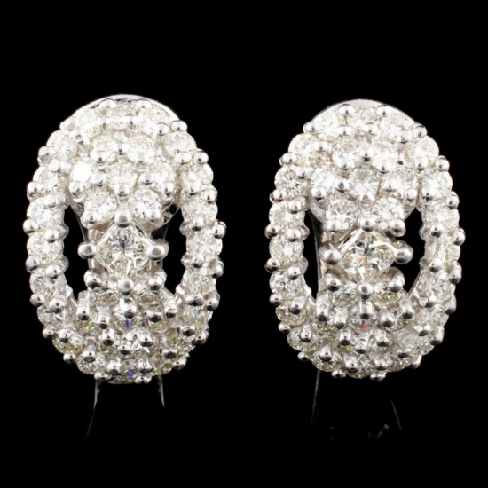 18K Gold 1.96ctw Diamond Earrings