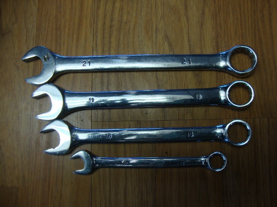 4 Chrome Vanadium metric wrenches 12,18, 19 21 mm