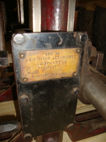 Shoemaker Automotive Equipment Co., Freeport, IL; antique tool bar