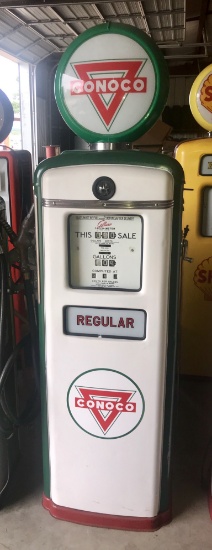 Conoco vintage gas pump