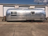 Vintage 1969 31' International Airstream Ambassador