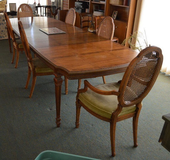 Heritage Furniture Of Morgantown N. Carolina Dining Table W/3-22" Matching Leaves (6)caneback Chairs