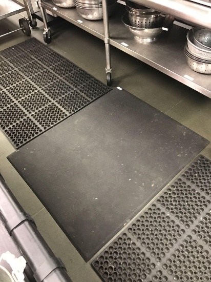 37-1/2"x45" Floor Mat