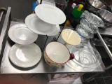 (5)Assorted Decoratve Serving Pieces