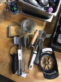 (11)Assorted Kitchen Utensils