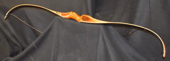The Independence By Damon Howatt Recurve Bow, w/Stabalizer...Insert For Bow Fishing, 50#@28", 52 Amo