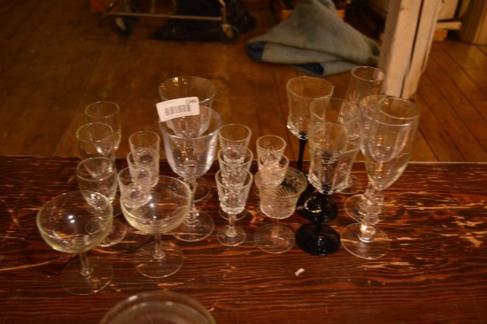 22 Pieces of Stemware