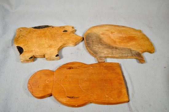 Assorted Wooden Wall Art