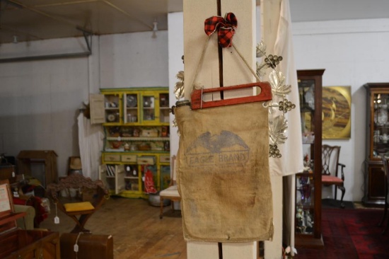 Handmade decorative Christmas feeding bag and Japanese paper umbrella